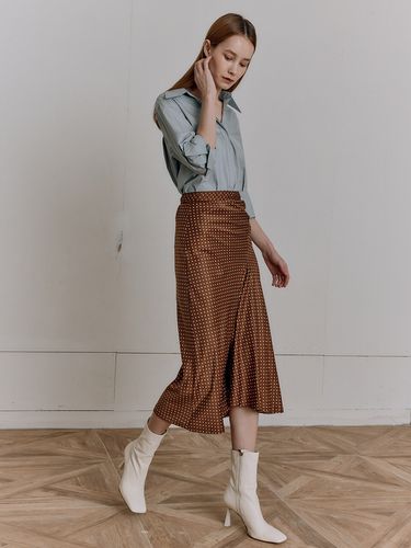 Unbalanced Slit Satin Skirt (Dots Pattern) - HACIE - Modalova