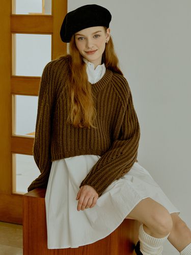 Woven V-Neck Knit _ Brown - RE_L - Modalova