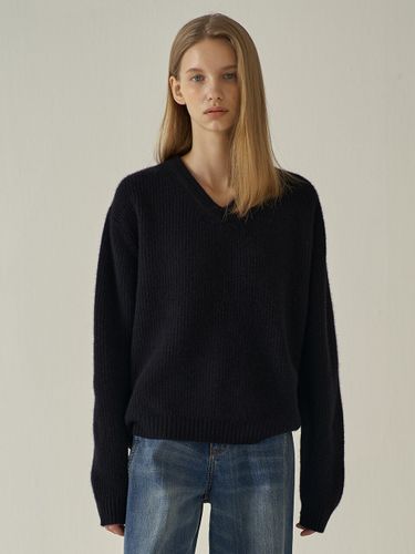 Cashmere V-neck Knit_Black - FACADE PATTERN - Modalova