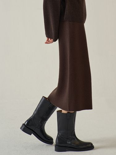 Pure Wool Knit Skirt_Brown - FACADE PATTERN - Modalova