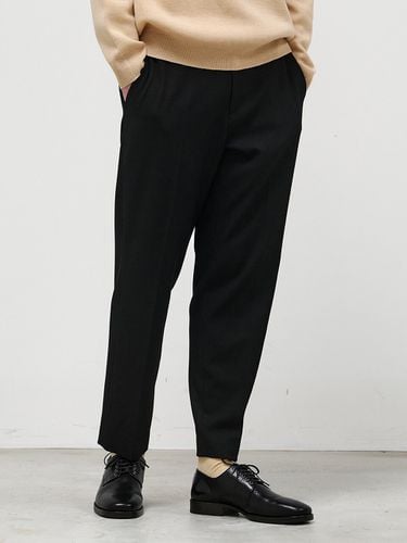 Loose Tapered Fit Banding Slacks [3color] - MIND BRIDGE women - Modalova