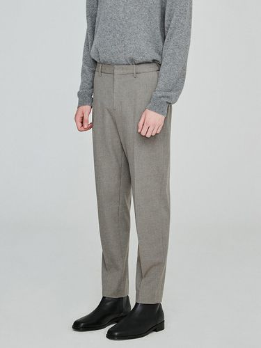 Cashfeel Slim Slacks Pants _ Brown - THE KNIT COMPANY - Modalova