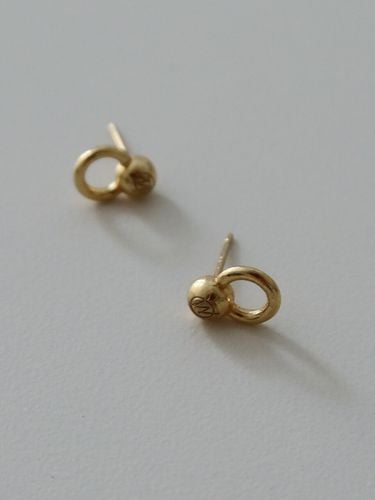 Revert Mini Earrings - Gold - MIDNIGHT MOMENT - Modalova