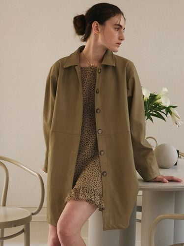 Modern Casual Leather Coat_Beige - YAN13 - Modalova