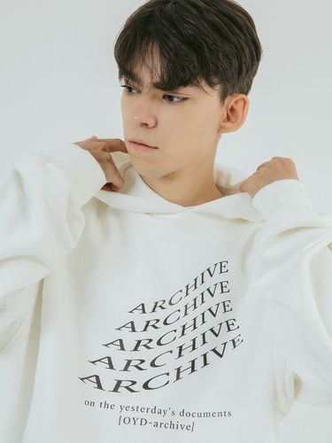 Typo Hoodie _ White - OYD-[archive] - Modalova