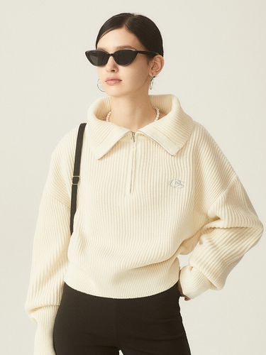 OS Logo Cropped Half Zip-Up Knit - ODD STUDIO - Modalova