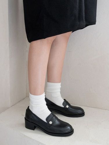 Weekend Loafers - Black - karen white - Modalova