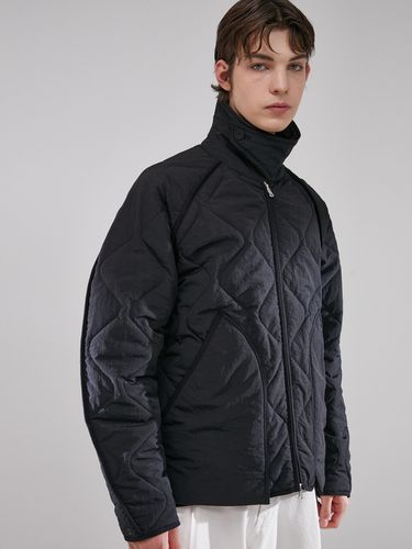 Wave Volume Quilted Bomber Jacket_Black - evener - Modalova