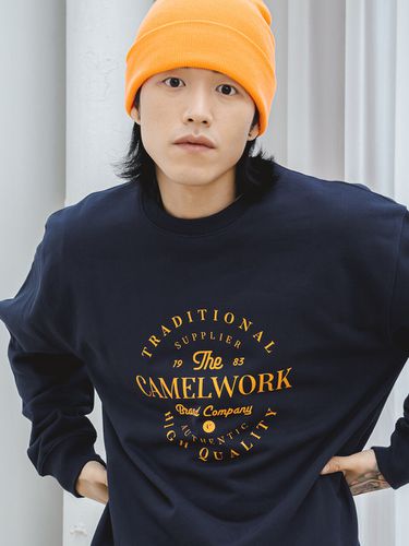 Circle Logo Sweatshirt [Navy] - CAMELWORK - Modalova