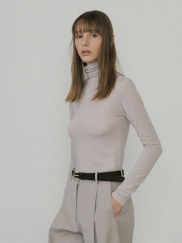 Tencel Turtleneck T-shirt_Off White - octette - Modalova