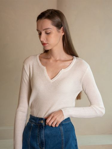 WED V Neck Knit Top - We’Dee - Modalova