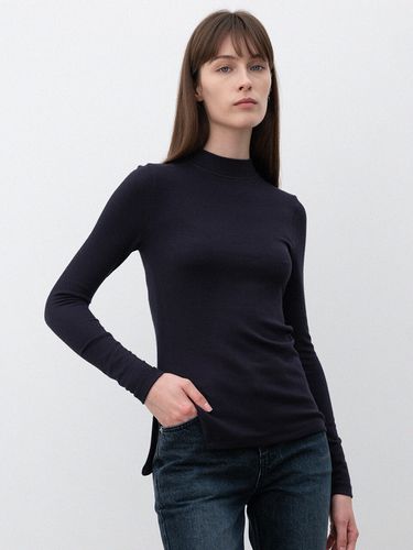 Side Slit Mock-neck T-shirt () - LE - Modalova