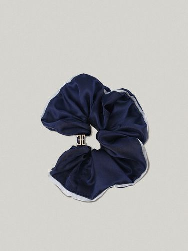 Classic Logo Hair Scrunchie_Navy - FOLNUA - Modalova