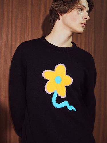 Flower Farm Knit Sweater (Black) - MISTERCHILD - Modalova