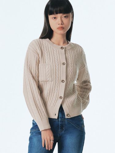 Two Pockets Cable Cardigan_Beige - CITYBREEZE - Modalova