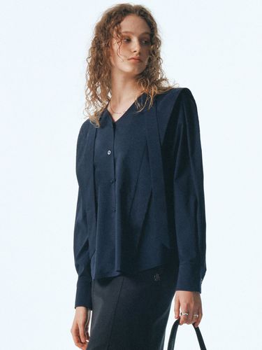 Wrinkle-Free Tie Blouse_Navy - CITYBREEZE - Modalova