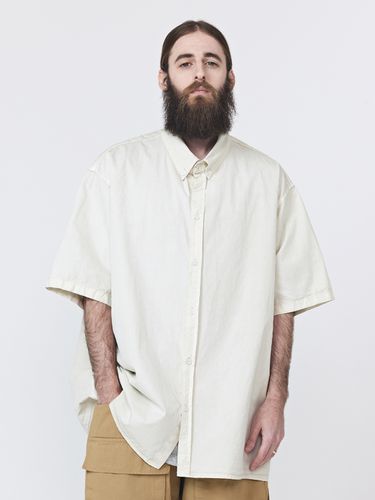 CB Pigment Dyed Oversized Short Sleeve Shirt - CARGOBROS - Modalova