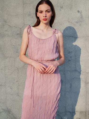 Rosalie Pleated Chiffon Dress_Pink - SORRY TOO MUCH LOVE - Modalova