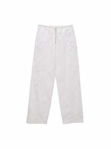 Wavy Stitch Zipper Cotton Pants_White - Matin Kim - Modalova