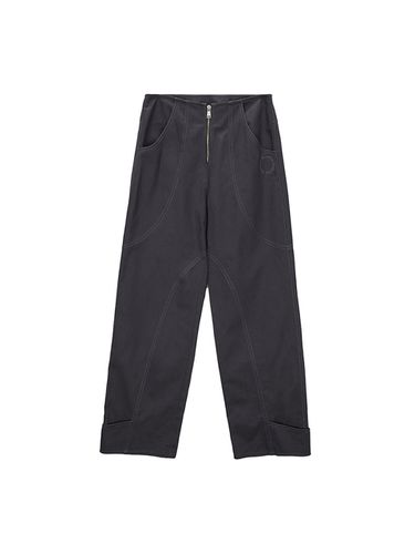 Wavy Stitch Zipper Cotton Pants_Charcoal - Matin Kim - Modalova