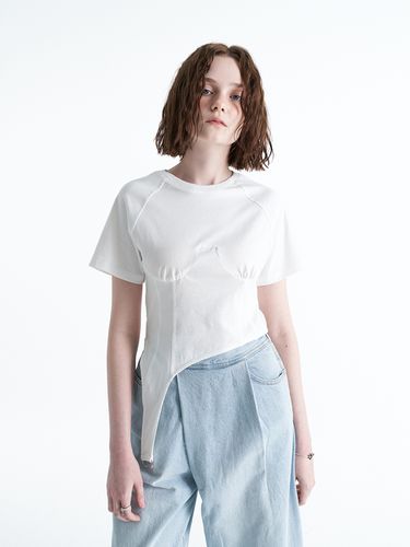 Bustier Asymmetric Half T-shirt_White - ellonarc - Modalova