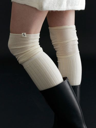 Lively High Knee Socks - OVT-U - Modalova