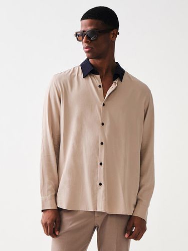 Classic Young Formal Shirt [Beige] - STCO - Modalova