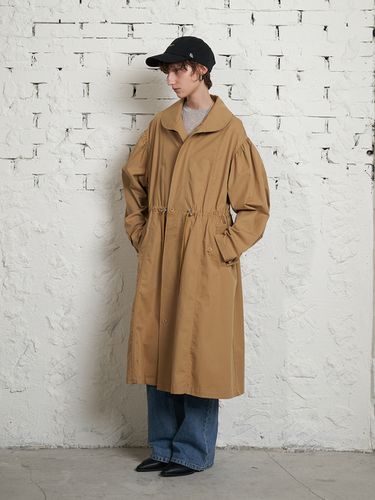 Shirred Safari Coat_Beige - ellonarc - Modalova