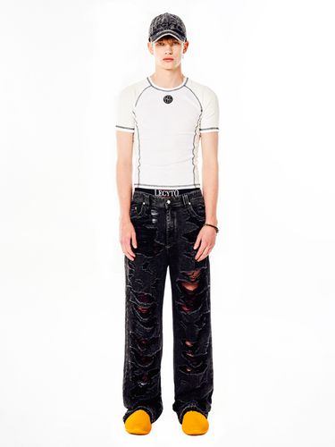 Stone Washed Destroyed Wide Denim Pant - LECYTO - Modalova