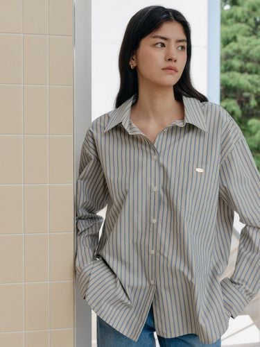 Charm Stripe Shirt_Beige - YUPPE - Modalova