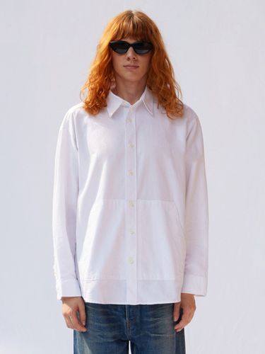 Front Pocket Oxford Shirt _ White - V2 - Modalova