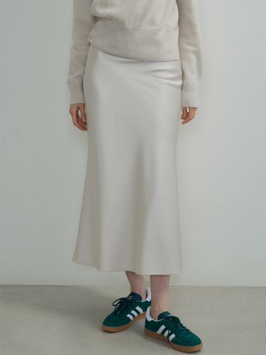 Bias Satin Skirt - octette - Modalova