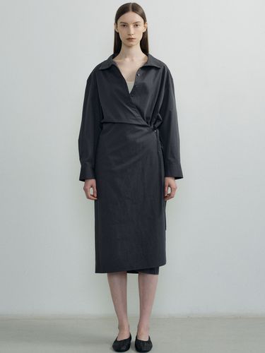 Shirts Wrapped Dress_Charcoal - octette - Modalova