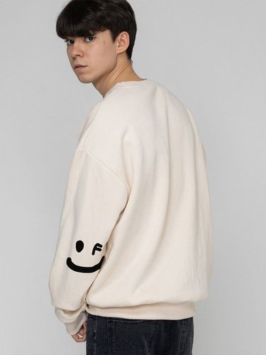 UNISEX] Elbow Smile Drawing Sweatshirt - GRAVER - Modalova