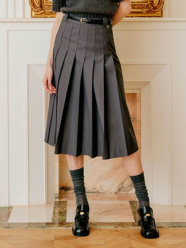 Kyra Pleated Skirt - LOOKAST - Modalova