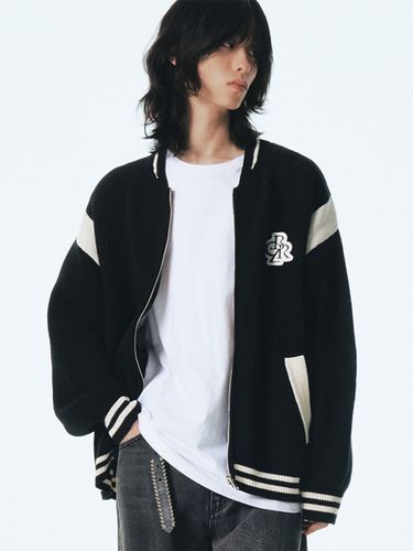 Two Way Zip Up Varsity Cardigan_Black - CITYBREEZE - Modalova