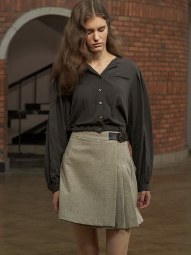 Comos 947 String Cropped Blouse - ourcomos - Modalova