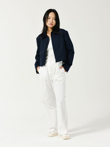 Minimal Short Zip Up Jacket_Navy - lesoleilmatinee - Modalova