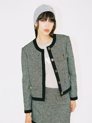 Odette Crop Tweed Jacket - THE ASHLYNN - Modalova