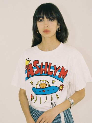 UFO Pam T-shirt - THE ASHLYNN - Modalova