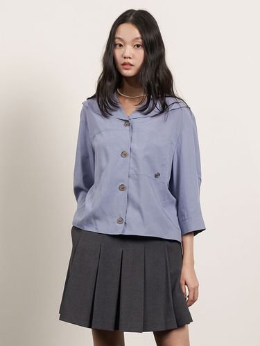 Sailor Collar Slit Blouse - OLIVE DES OLIVE - Modalova