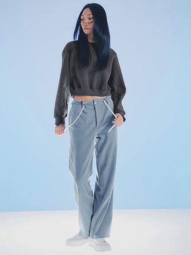 Paperbag Corduroy Pants - Blue - kuho plus - Modalova