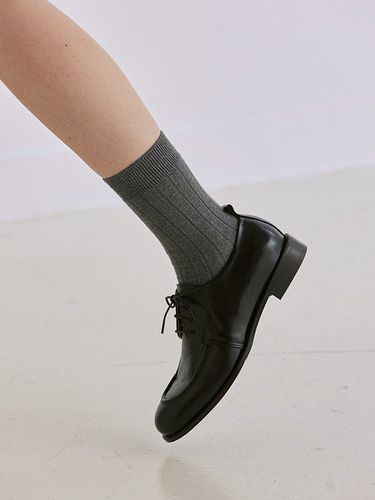 Lace Up Classic Loafer_Black - jeu d`art - Modalova