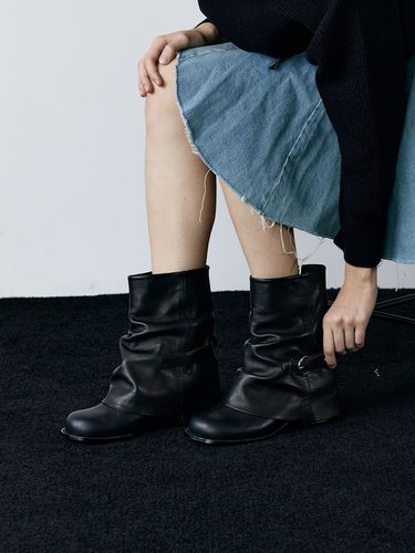 Wens Wrinkle Boots_Black - lilyshoe - Modalova