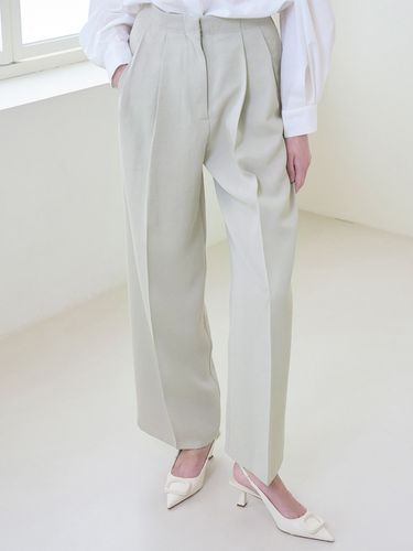 Two Tuck Wide Pants - Nouve - Modalova