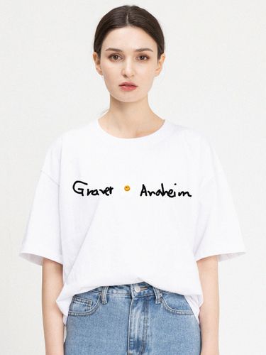 Smile Logo T-Shirts_White - GRAVER - Modalova