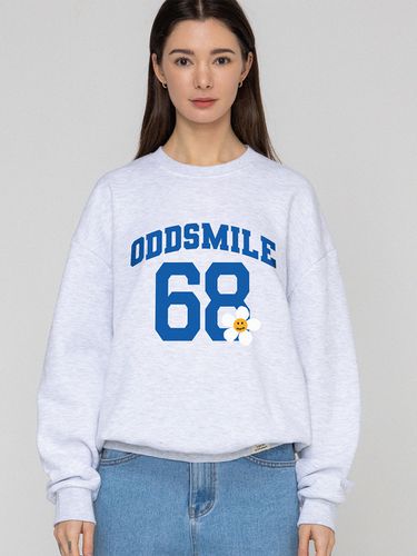 UNISEX] ODD SMILE 68 Flower Smile Sweatshirt - GRAVER - Modalova