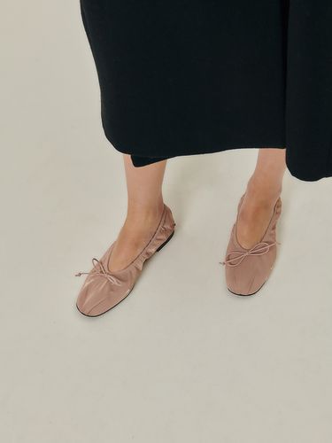 Toe-Shirring Ballet Flats_Pink - Reike Nen - Modalova