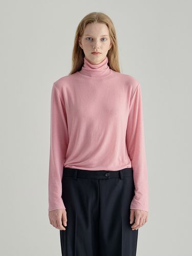 Wool Tencel Turtleneck Top_Pink - MARGESHERWOOD - Modalova