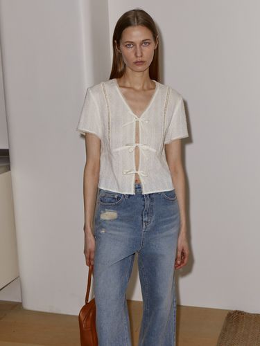 Lace Strap Blouse - Enor - Modalova